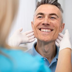 dentista na barra servico de implante dentario